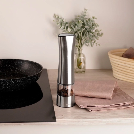 Elegantna nerjavna izvedba za moderno kuhinjo