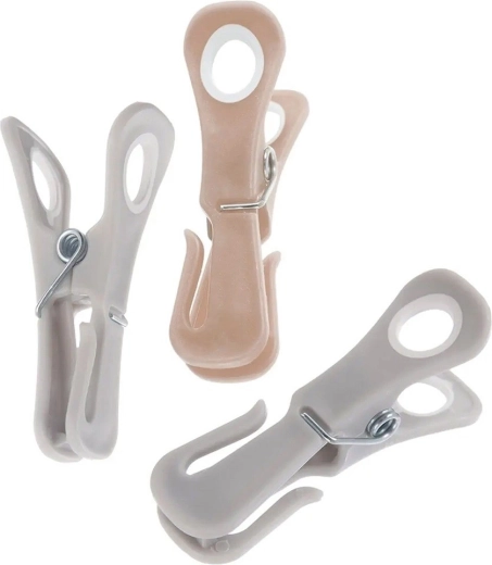 Udobno obešanje obešalnika