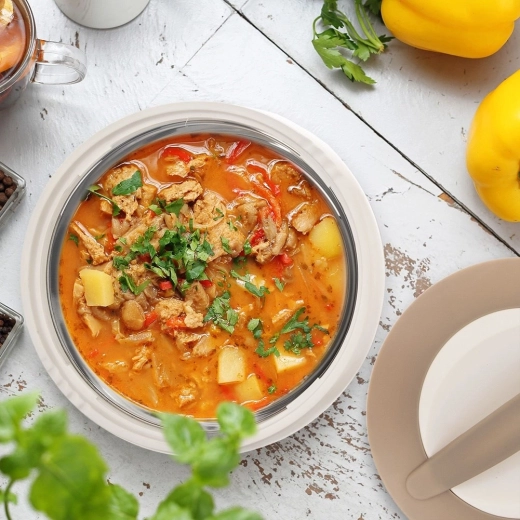 Ohrani toploto do 2 uri