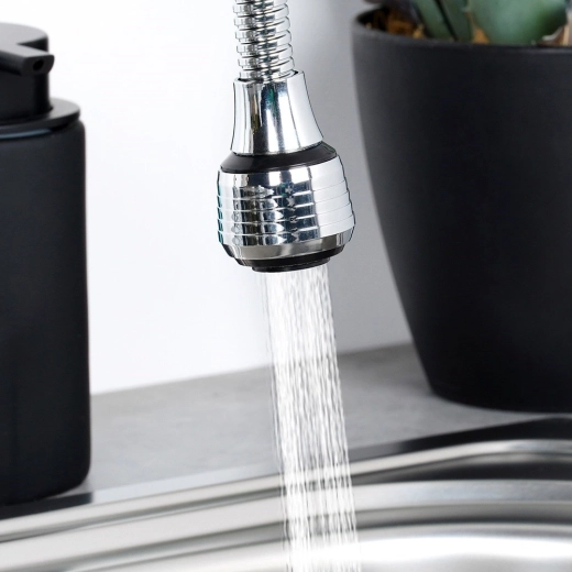 Prihranek vode zahvaljujoč vmešavanju zraka