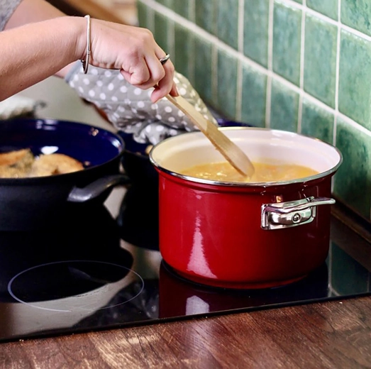 Vsestranska uporaba na vseh vrstah štedilnikov