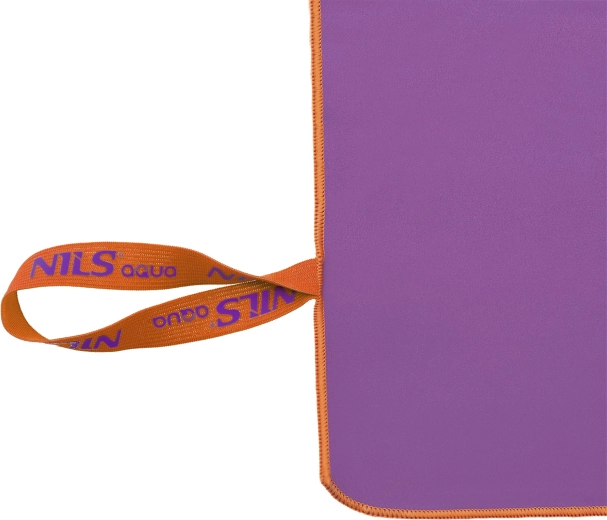 Odporen robni šiv in praktična zanka