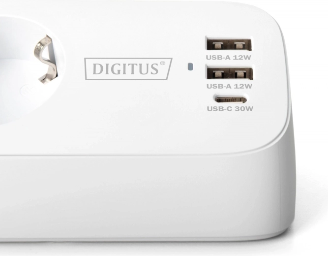 Hitro polnjenje prek USB‑C in USB‑A