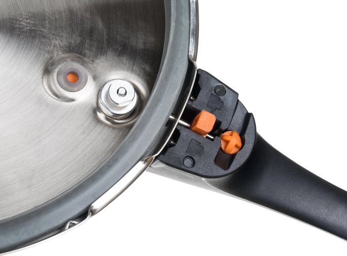 Varno bajonetno zapiranje in natančna regulacija