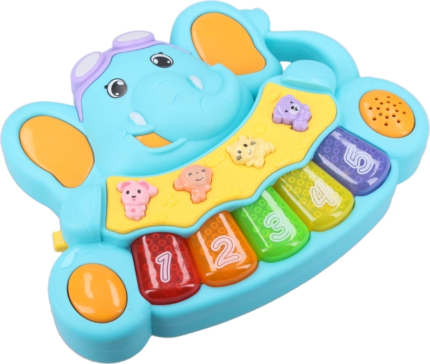 Colorful keys for little explorers