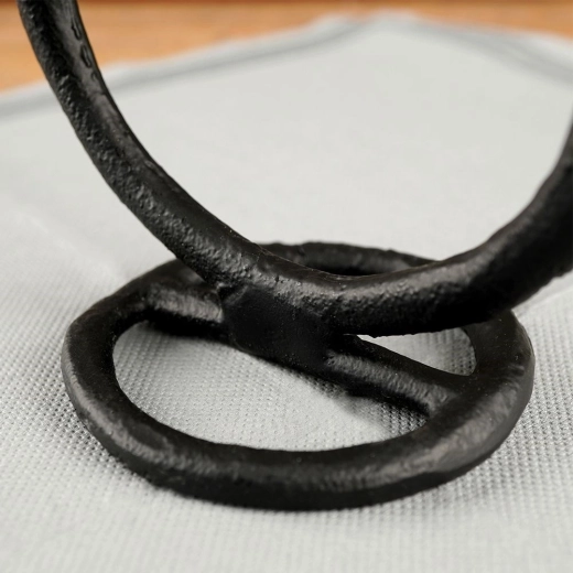 Stabilna in trpežna kovinska konstrukcija