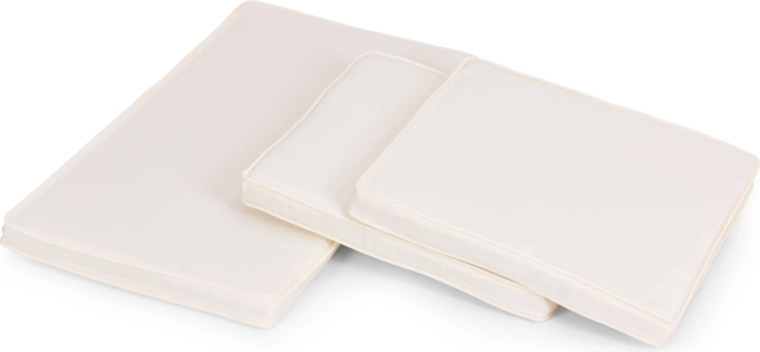 Udobje zahvaljujoč debelim sedežnim blazinam