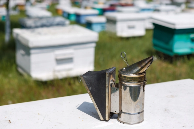 Varno odlaganje zaradi širokega podstavka