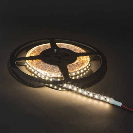 LED strip with daylight white color 3000 K, 5 m