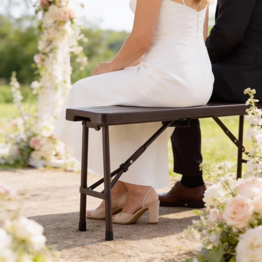 Stabilen jeklen okvir z ojačitvami