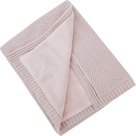 Nežna pletenina prijazna do kože