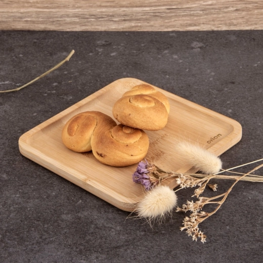 Kompaktna velikost 14 × 14 cm