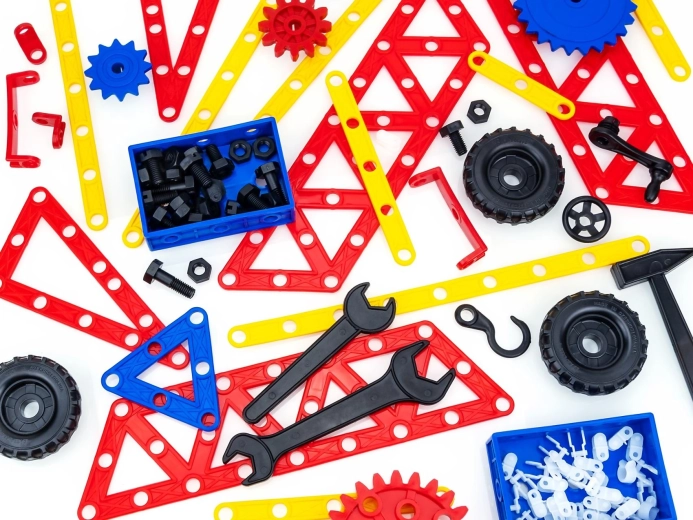 Zgradite funkcionalne modele z zobniki in verigo