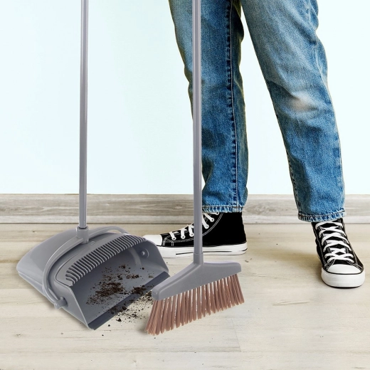 Udobno čiščenje brez sklanjanja hrbta