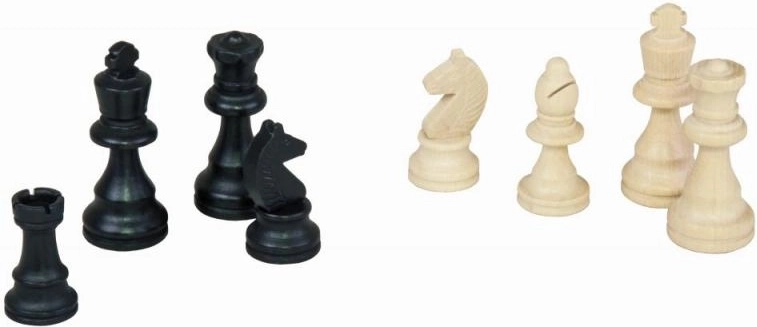 Celoten komplet lesenih figur