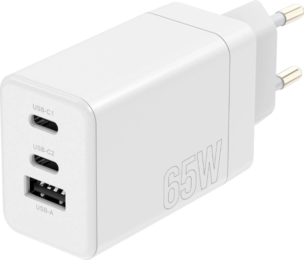 Trije priključki za sočasno napajanje