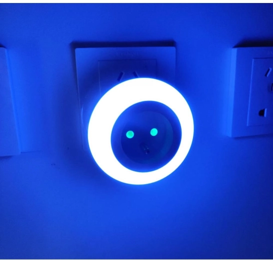 Automatic lighting in the dark