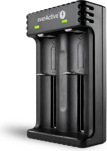 Polnilec akumulatorjev everActive LC-200 za cilindrične Li-ion akumulatorje