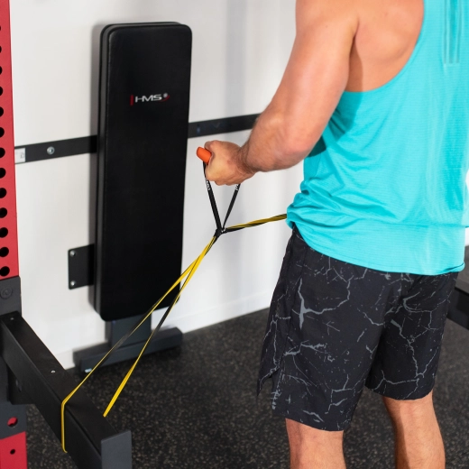 Odlično tudi za vadbo z uporovnimi gumami