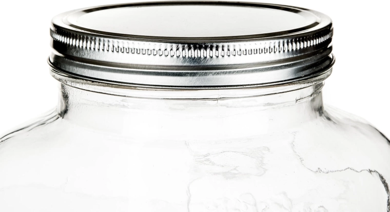 Široko grlo za enostavno polnjenje