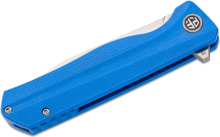 D2 steel with satin finish for long-lasting edge retention