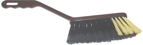 Plastična metlica z mehkimi ščetinami