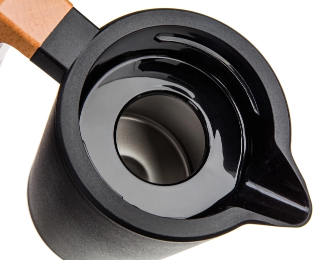 Vakuumska izolacija za daljše ohranjanje temperature