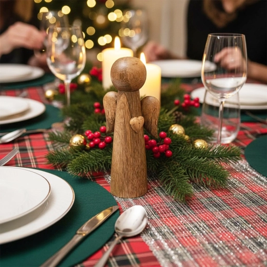 Elegantna dekoracija za praznično mizo