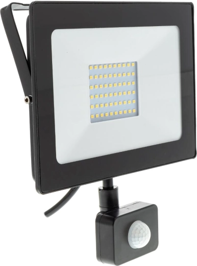 LED-reflektor RETLUX 50 W s senzorjem PIR