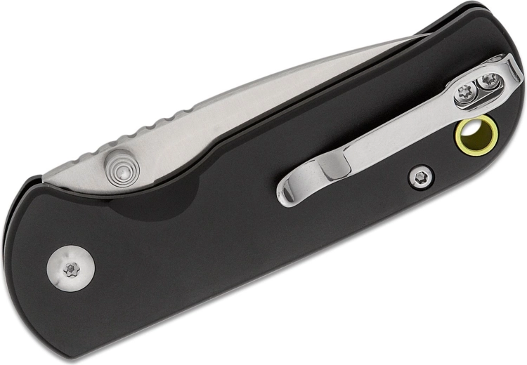 Varno nošenje zahvaljujoč žepnemu sponku