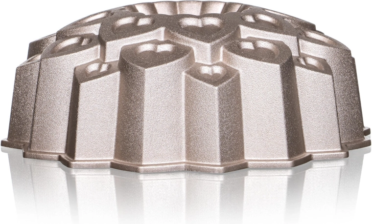 Decorative Bundt cake shape