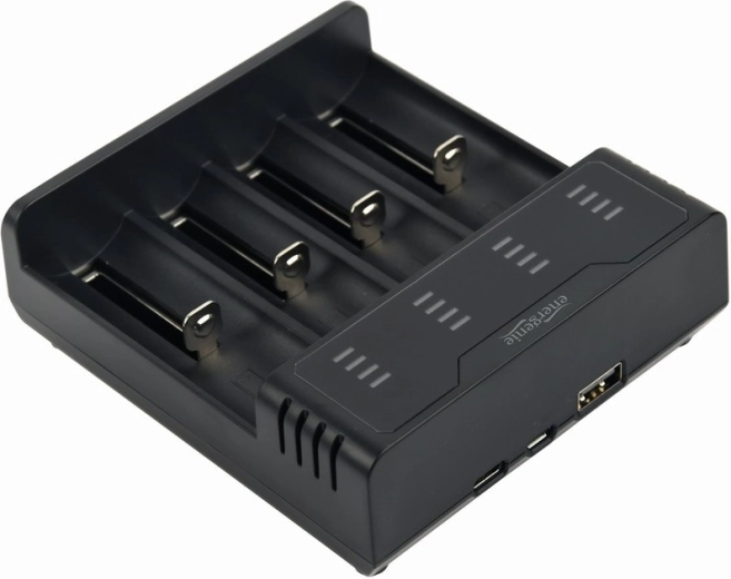 USB napajanje in funkcionalna zasnova