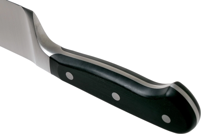Full-tang blade running through the handle