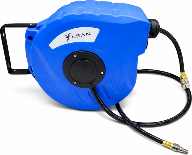 Vzdržljiva zasnova s stenskim nosilcem