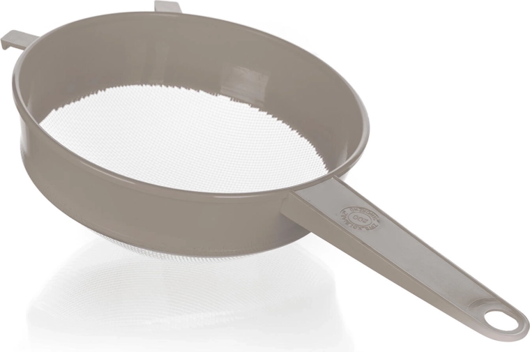 Udoben ročaj in stabilni oporniki