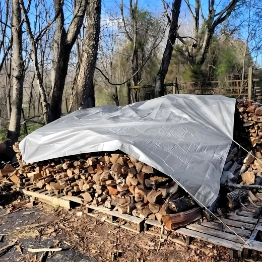 Varno prekrivanje lesa in materiala