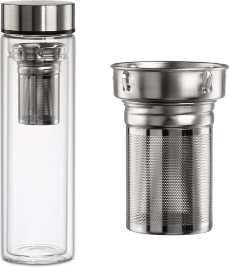 Vgrajeno fino cedilo za čaj in sadje