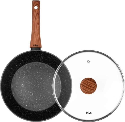 Stekleni pokrov z ventilom za paro