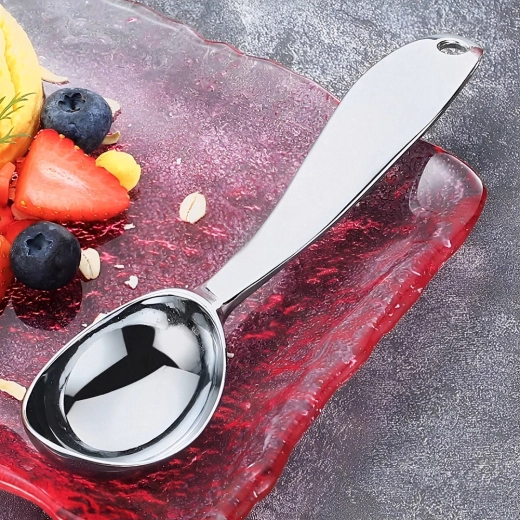 Odporna kromirana kovina