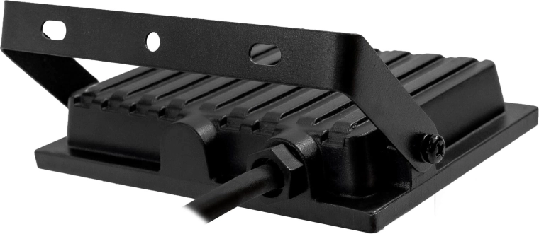 Tanka ohišja z učinkovitim hlajenjem