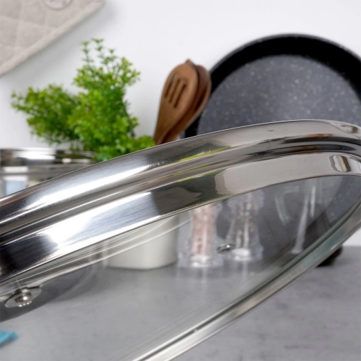 Jasen pregled zahvaljujoč prozornemu steklu