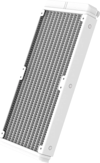Visoka hladilna zmogljivost: 240-mm radiator in bakrena osnova