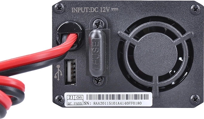 Varnostne zaščite in USB polnjenje