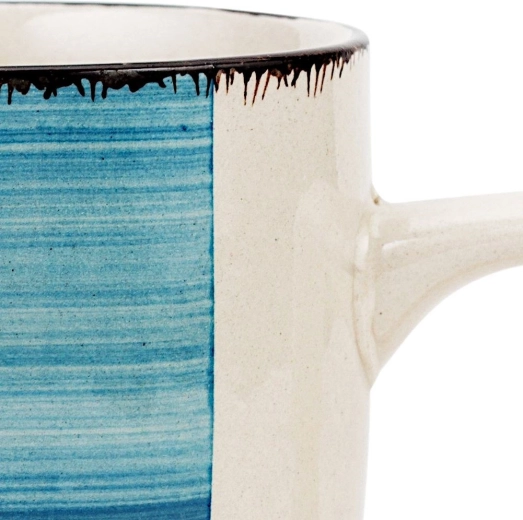 Stilski črtast dizajn