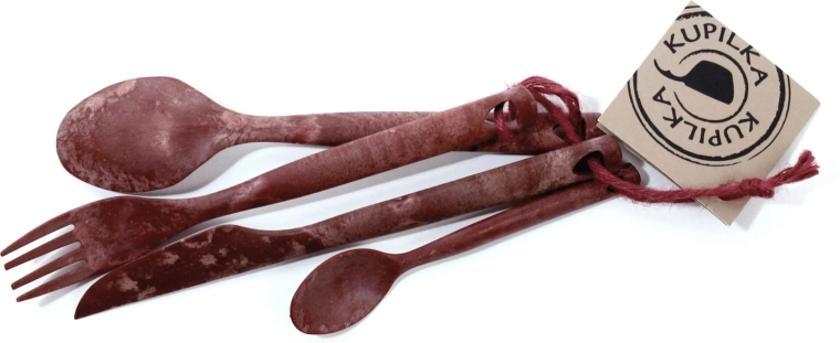 Kupilka jedilni pribor Cutlery Cranberry Red – rdeč kamping set