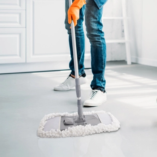 Ploščata čistilna površina za hitro in enakomerno čiščenje