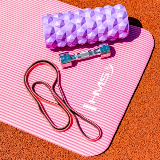 Kompakten in lahek za vadbo doma in na prostem