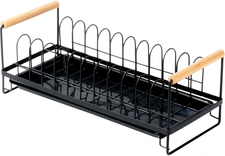 Odporna kovinska konstrukcija z odstranljivo posodo