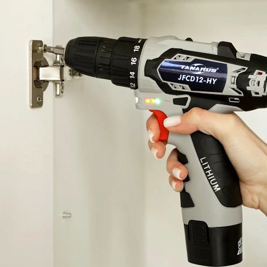 LED luč za delo tudi v temi