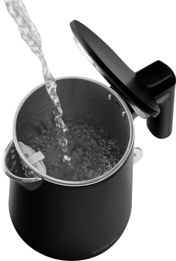 Easy filling and water level monitoring